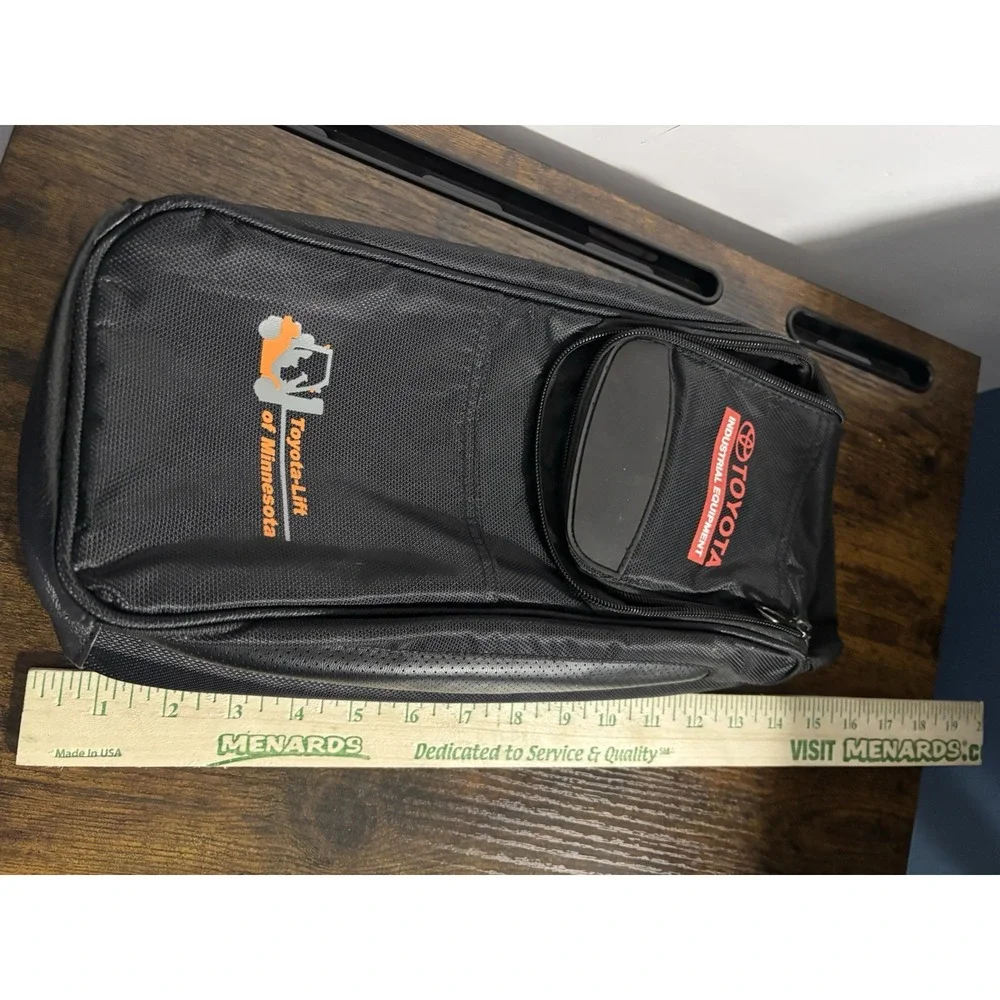 Toyota Industrial Equipment Wine Case‎ With Corkscrew